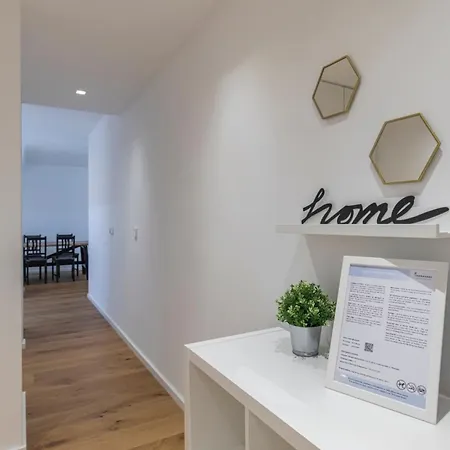 Fabulous 2 Bedroom By Innkeeper * Lisbon