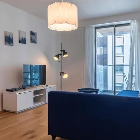 Fabulous 2 Bedroom By Innkeeper Apartment
