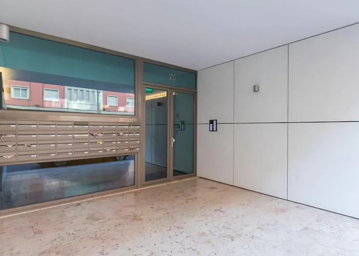 Fabulous 2 Bedroom By Innkeeper Апартаменты *