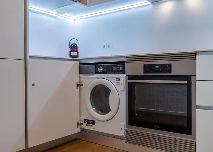 Fabulous 2 Bedroom By Innkeeper * Лиссабон