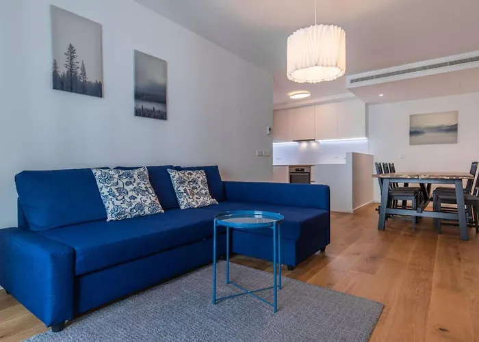 Fabulous 2 Bedroom By Innkeeper * Лиссабон